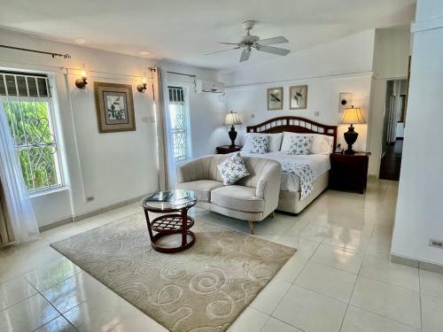 Beautiful 4-bed House With Stunning Sea Views