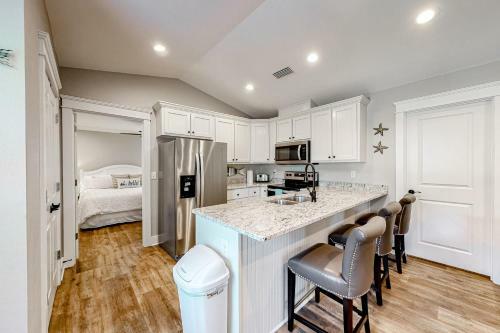 Beach Cottage East