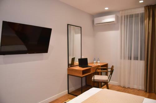 313 Boutique Hotel