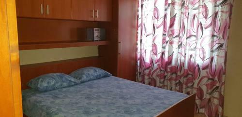 Chloe's Center Apartment