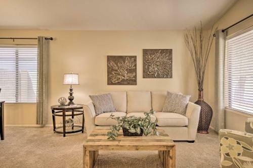 Chic Maricopa Getaway With Outdoor Oasis And Pool