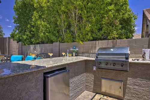 Chic Maricopa Getaway With Outdoor Oasis And Pool