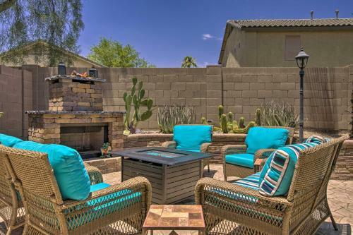 Chic Maricopa Getaway With Outdoor Oasis And Pool
