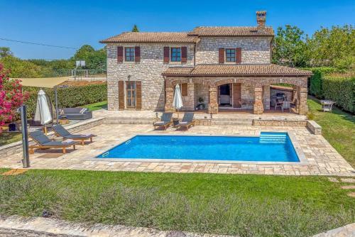 Villa Santolina