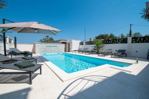 Villa Beatiful House Enka In Banjole,pula