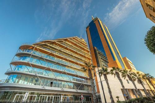 Deluxe 2br Apartment In Central St Julians