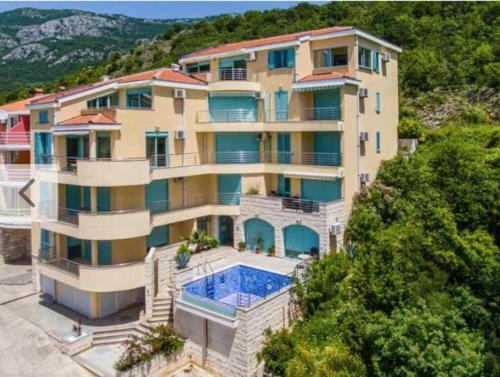 Apartamento Vila Nova Petrovac
