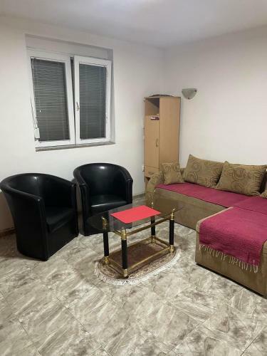 Apartmani Tomi?