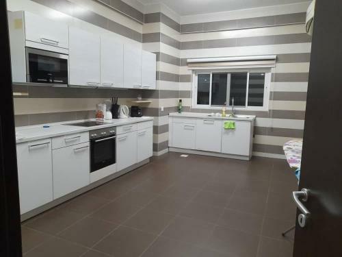 Nice 3 Bedroom Apartment Space Available