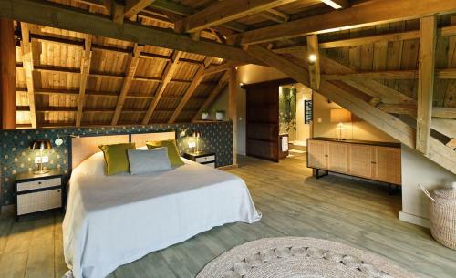 Villa Chamgaia - Private Eco Lodge