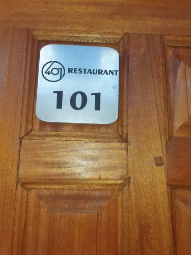 Hotel 401 Restaurant & Accommodation