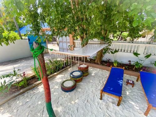 Hostal Villa Orchid Beach Guest House