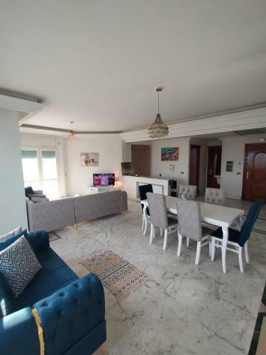 S3 Lake View Apartment Lac2
