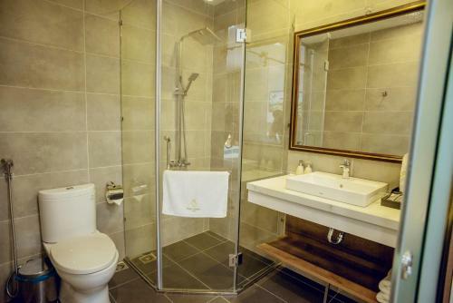 Ruby Queen Hotel