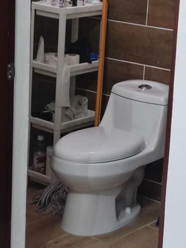 Apartamento Practico, Solo Para Dormir Y Trabajar Tranquilo.