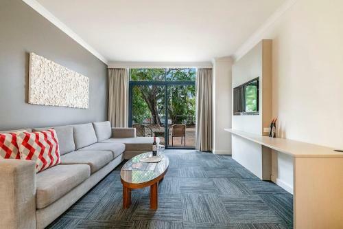 Apartamento Harbourside Escape W Pool & Leafy Alfresco Patio