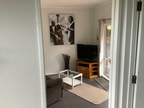Hostal Country Feel But Close To Everything - Tauranga