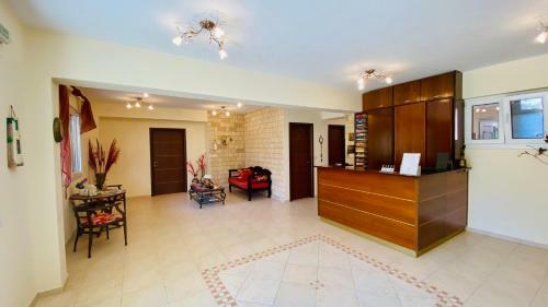 Apartamento Florinis House
