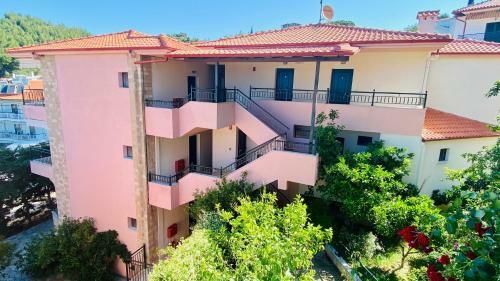 Apartamento Florinis House