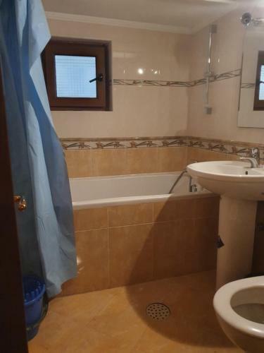 Hostal Vila Boss
