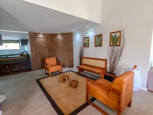 Excelente Casa Guarajuba