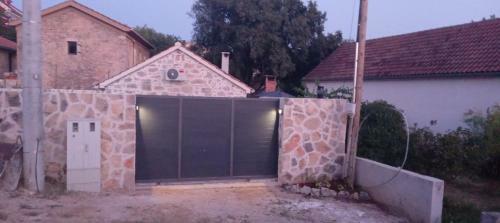 Holiday House Manuela