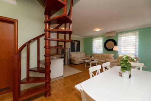 Apartment Grozde- Sea View
