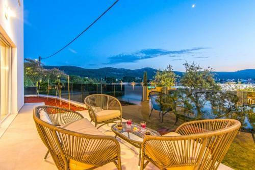 Beautiful Villa Tala