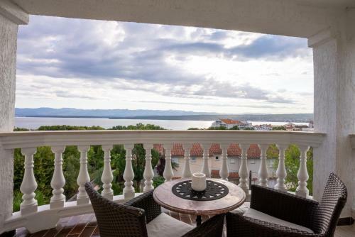 Hostal Restaurant & Rooms Nino