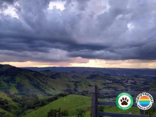 P�r Do Sol Mais Lindo Da Serra Da Mantiqueira