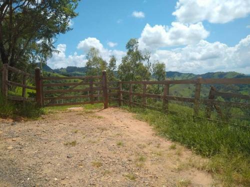 P�r Do Sol Mais Lindo Da Serra Da Mantiqueira