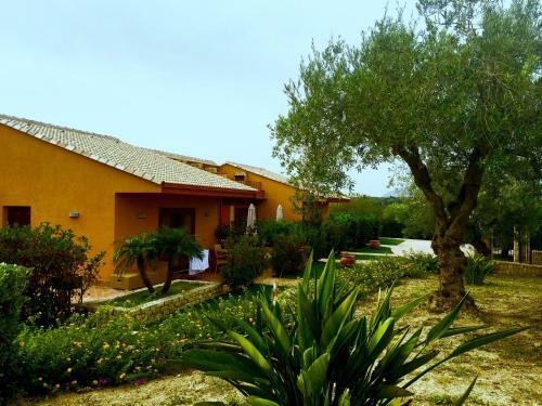Villa Cattleya