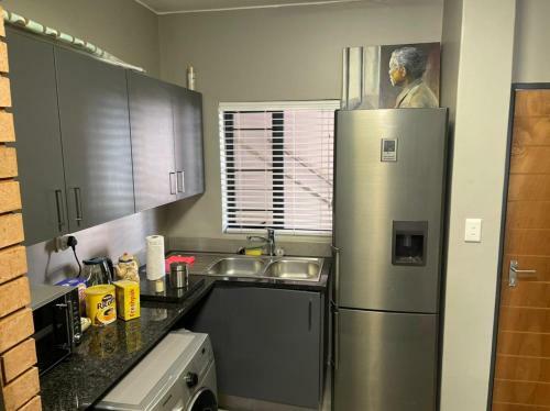 Eazy Apartment By Mall Of Africa