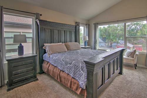 Upscale And Modern Colorado Springs Townhome!