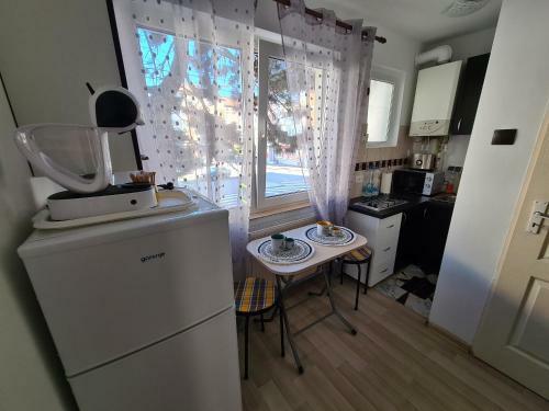 Apartamento Comfy Place To Stay In Re?i?a
