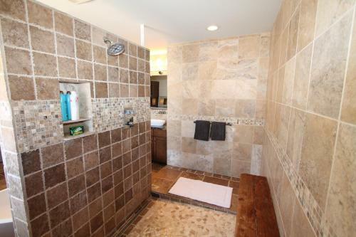 Whetstone Wonder Amazing Views Large Deck Hot Tub Pet Friendly Shuttle