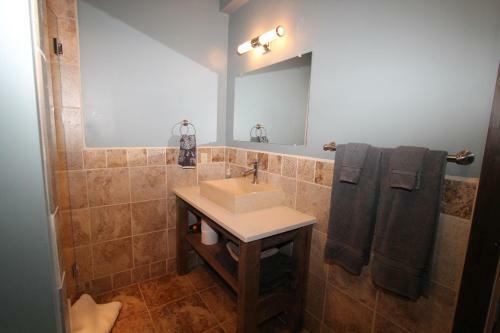 Whetstone Wonder Amazing Views Large Deck Hot Tub Pet Friendly Shuttle