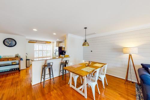 Rehoboth Crossing - 19797 Keystone Dr, Unit 141