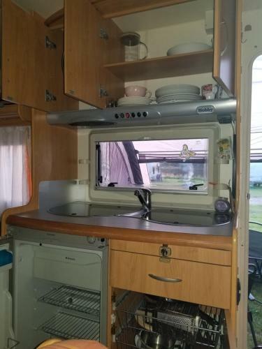 Karavan Hob�k Velk� D�?ko