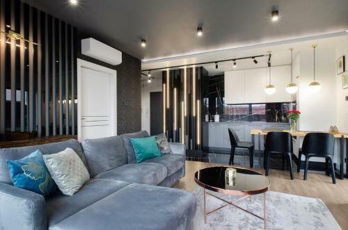 Stylish Apartments On Drewnowska Street