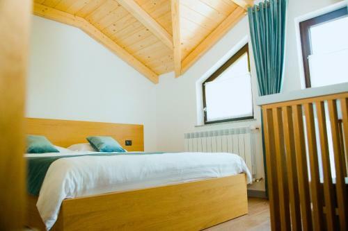 Hostal Lini?tea Codrului