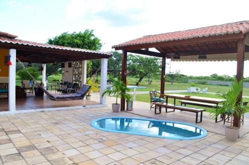 Chacara Com Churrasqueira E Piscina Em Mossoro Rn