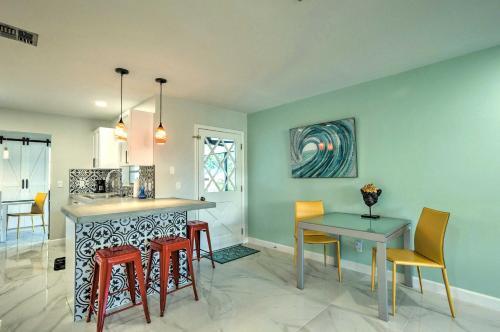 Elegant Lake Worth Escape Less Than 5 Mi To Beach!