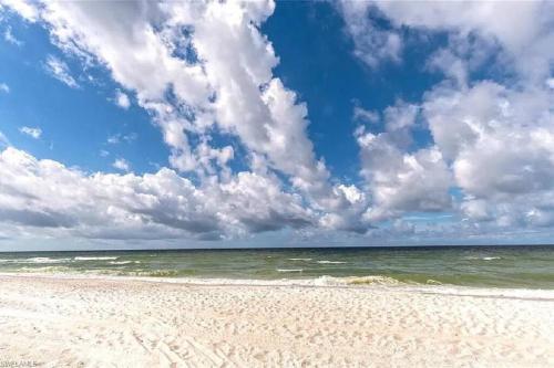 Apartamento Naples Escape Beautiful Unit Close To The Beach!!!