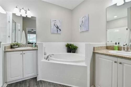Apartamento Naples Escape Beautiful Unit Close To The Beach!!!