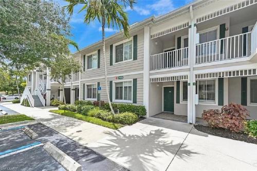 Apartamento Naples Escape Beautiful Unit Close To The Beach!!!