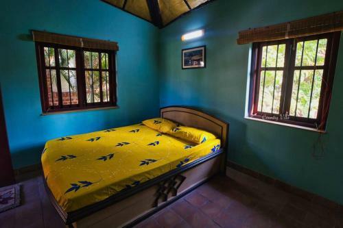 Country Villa With Modern Amenities, Santiniketan