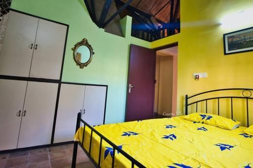 Country Villa With Modern Amenities, Santiniketan