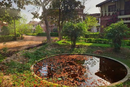 Country Villa With Modern Amenities, Santiniketan
