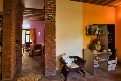 Country Villa With Modern Amenities, Santiniketan